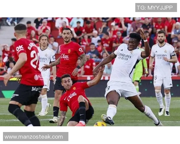 意甲惊现冷门曼联逆转热刺引发全场狂欢分析